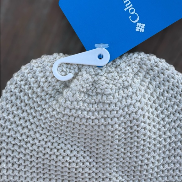 Columbia Cream Knit Beanie New with tags! - Picture 8 of 9